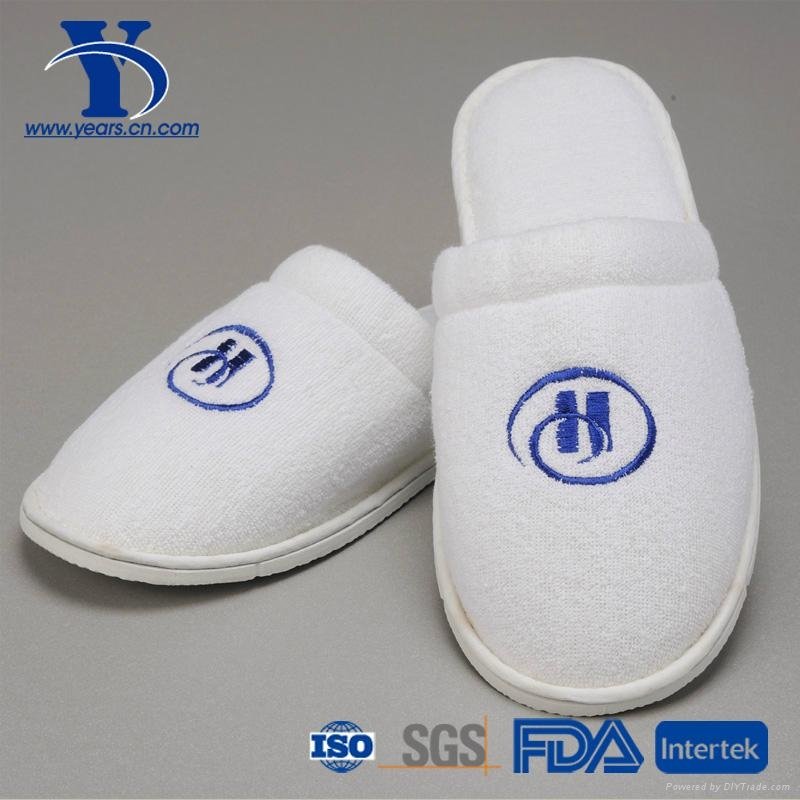 Hotel White Terry Slippers 