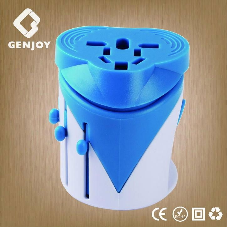 travel adapter 2