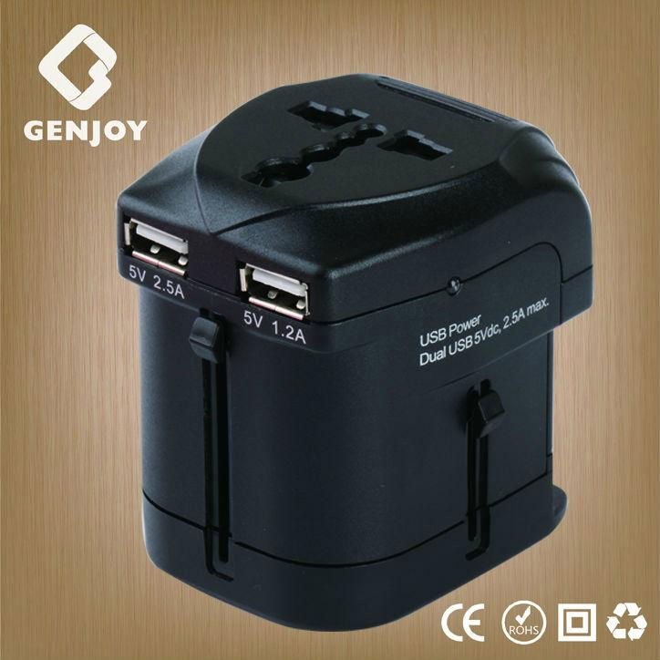 travel adapter with dual USB 4