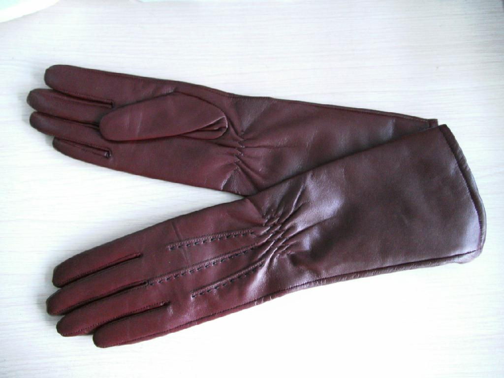 leather glove 3