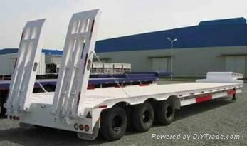 HuaWin 2 axle Lowbed semi trailer  2