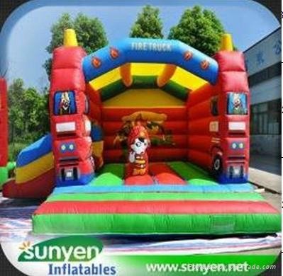 Commercial Inflatable Fire Truck bouncer with Small Slide