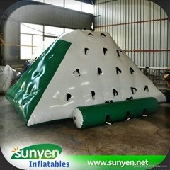 Hot Sale Inflatable Iceberg for Water