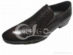 Guangzhou fashion mens footwear wholesale