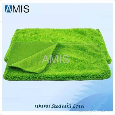 Microfiber cleaning cloth for car