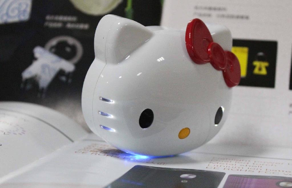 External battery Portable Hello kitty power bank for iPhone iPad 4
