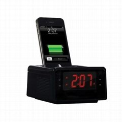 Dual Alarm Clock iPod/iPhone4 Charging Station with Digital FM Radio Tuner