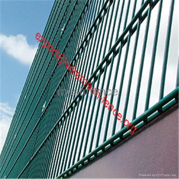 PVC/Powder coated double wire fence(wholesales price) 3