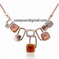 fashion necklace