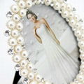 shiny beads and pearls photo frame