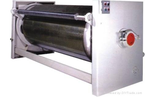 Corrugated paper preheating machine