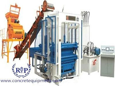 Concrete block making machine