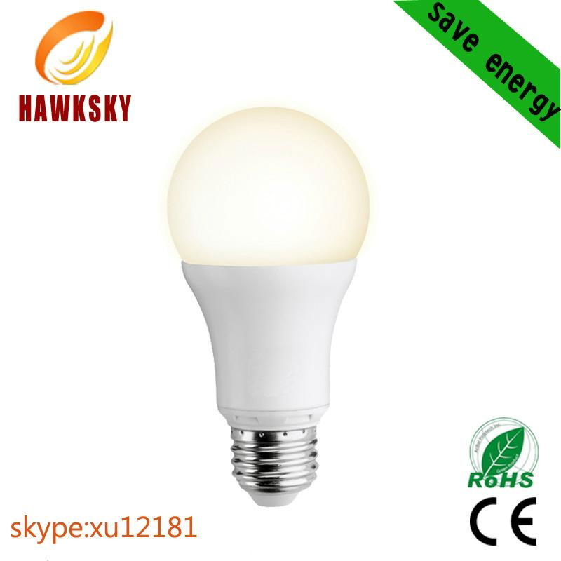 Factory price new arrival hot selling E27 led bulb light  1