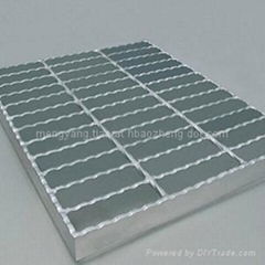 Hot dipped galvanized serrated steel bar