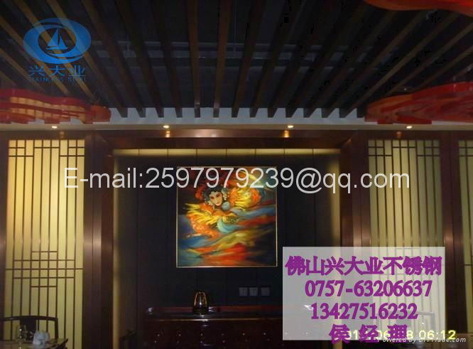 Golden Specular Stainless Steel Screens for Wall Decoration  4