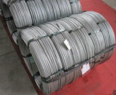 High tensile strength steel core strands