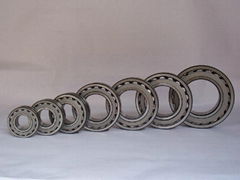 UHC brand bearing: 22205CCW33