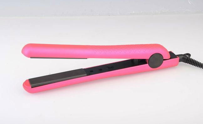 Professional ceramic hair straightener  2