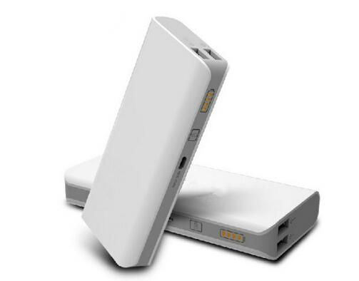 Power Bank High Capacity for Cellphone 10400mAh Romo 2