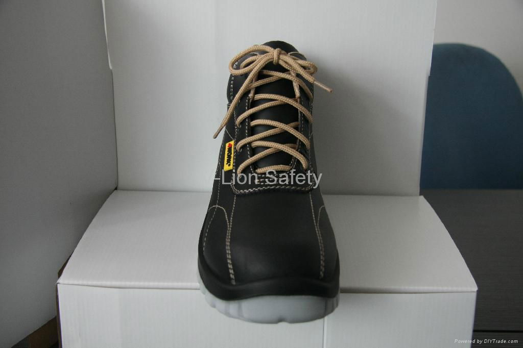 safety footwear CE EN20345 4