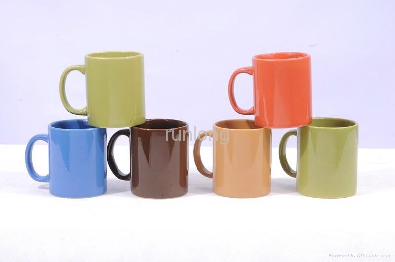 Glazed ceramic cup