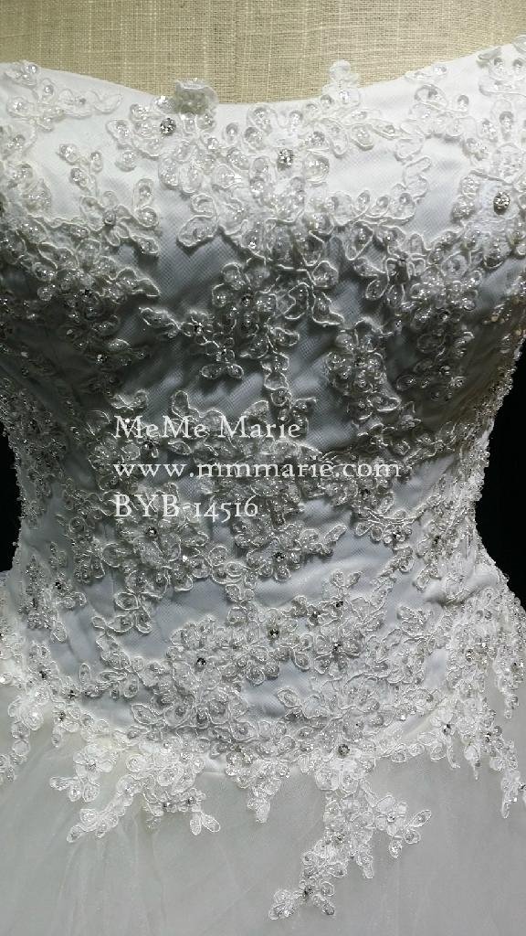 A Line Wedding Dress Sweetheart Applique Lace Brial Gown 3