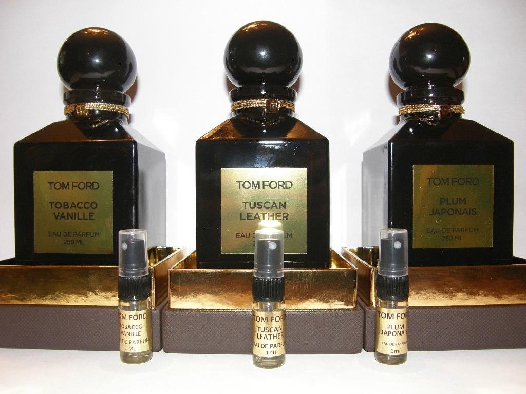 Tom_Ford Plum Japonails  Eau de Parfum 250ml