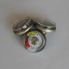 Pressure gauge for fire extinguisher