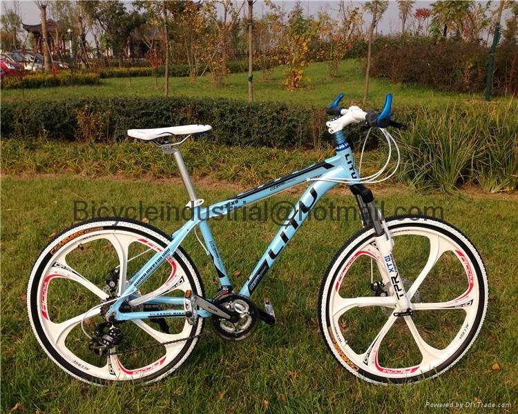 DHL Free shipping 2014 new cool mtb with disc brake fork suspension 4