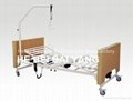 (A-24) Three-function Electric Hospital Bed 1