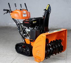 snow blower with gasoline engine