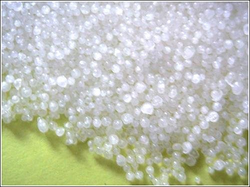 caustic soda pearls  5