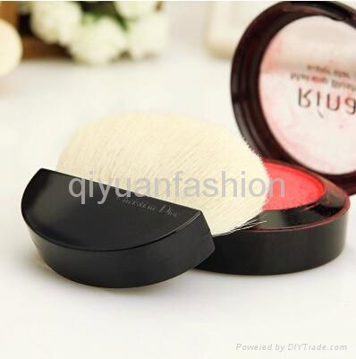   high quality Blush Brush 4