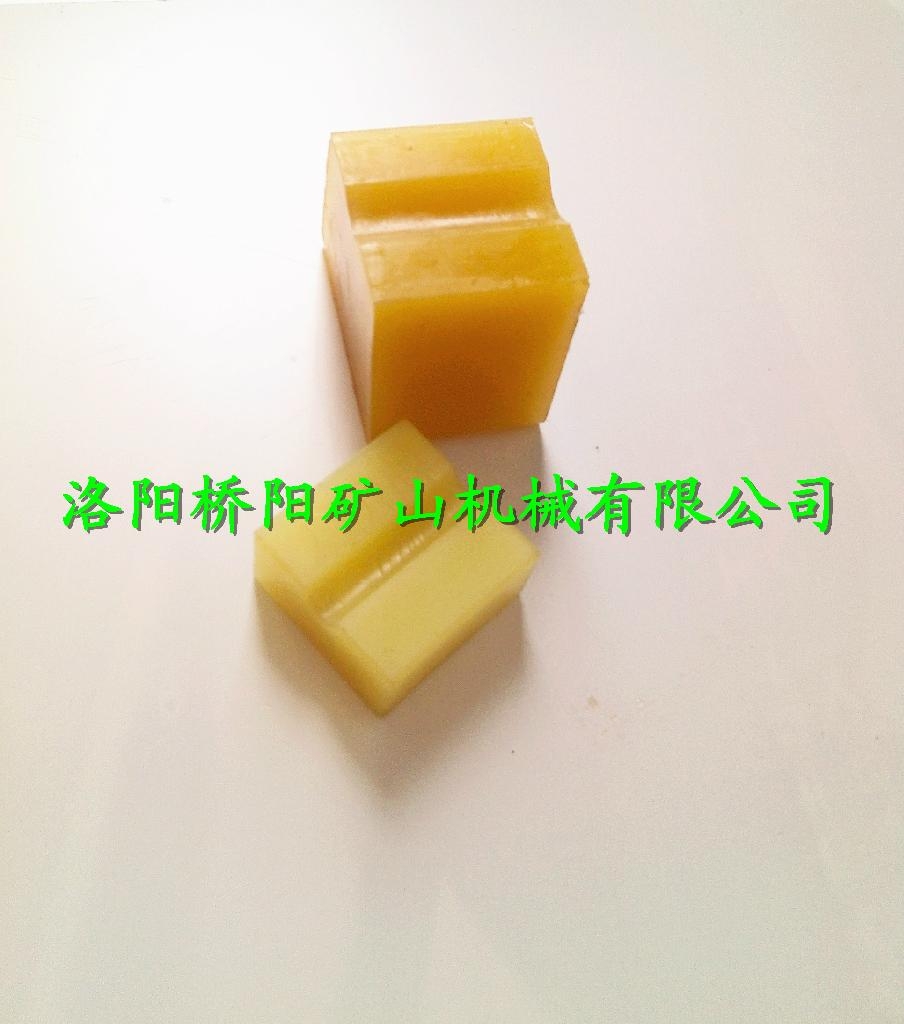 钢丝绳护套聚氨酯高耐磨天轮衬块