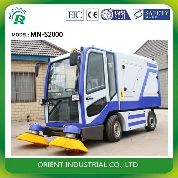 New Energy Electric Road Sweeper 4