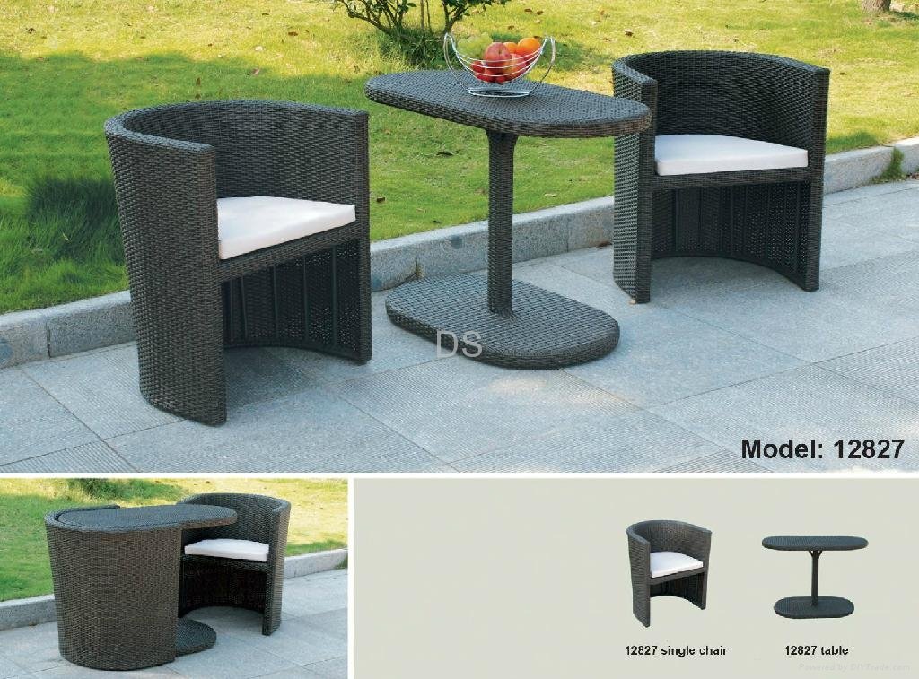 Garden furniture set