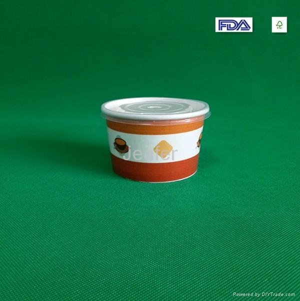 Paper soup cup with paper lid 4