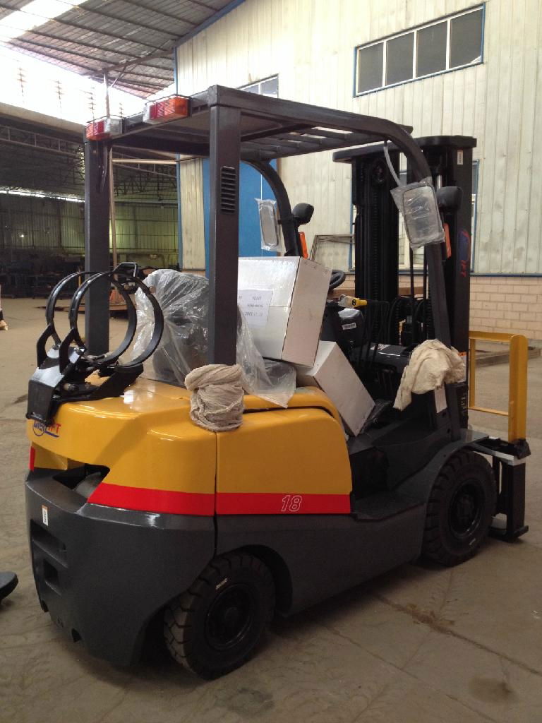 LPG forklift truck