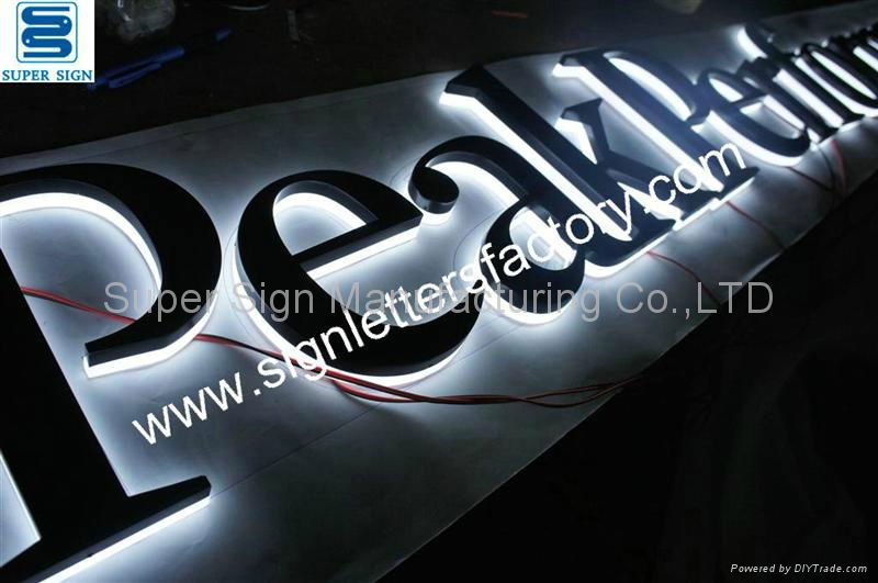 halo lit LED sign letters 3