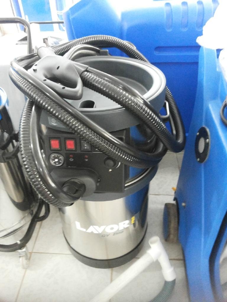 upholstery steam cleaning machine 4