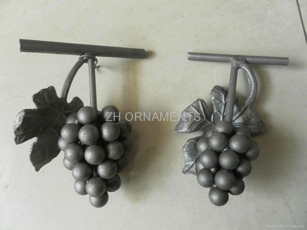 wrought iron grape for fence 3