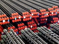 Seamless steel pipes / tubes