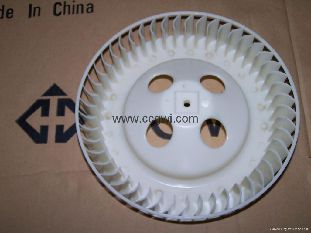 Dehumidifier mould 4