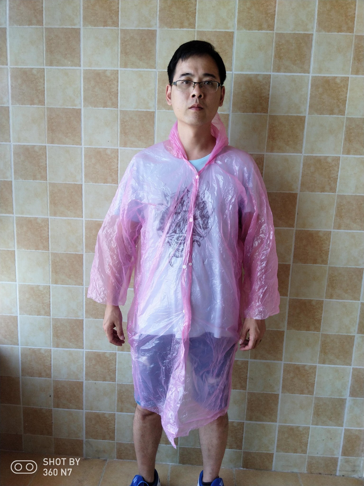 西安塑料塑胶雨衣 加厚 旅游雨衣送货上门 2