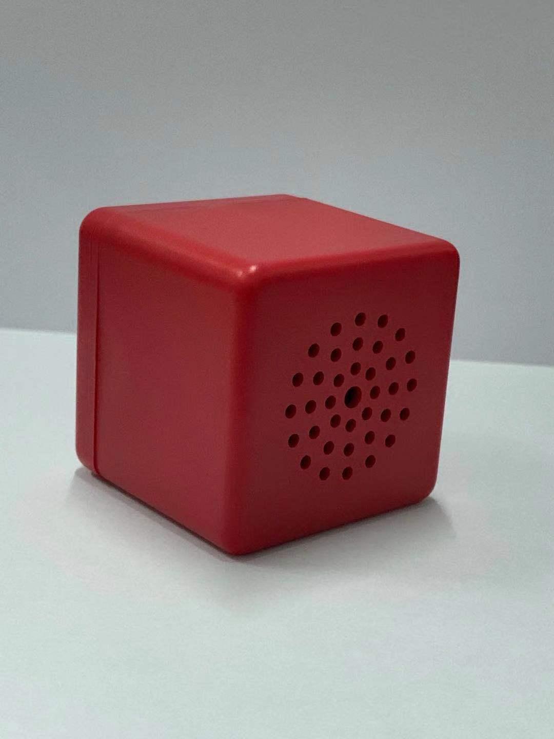 Cube Bluetooth speaker 2