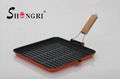 Round Shape Grill Pan with Foldable Handle Cast Iron Fry Pan Cookware