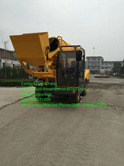 4 WD self loading concrete mixer for sale 