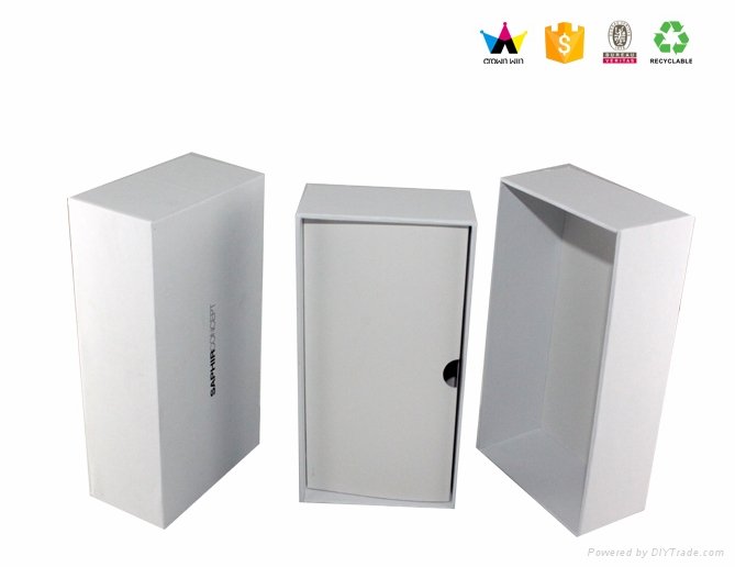 Customized iphone packaging box wholesales