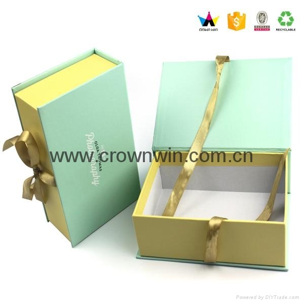 Customized Luxury Paper Chocolate Box 4