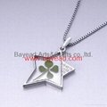 4 leaf Lucky Clover Necklace Shamrock jewelry Valentines Gift 2